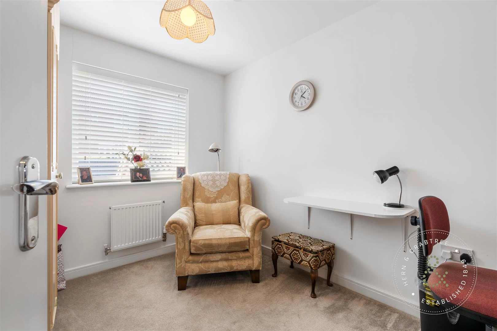 Int, Heol Bennett, Hern Crabtree (15).jpg