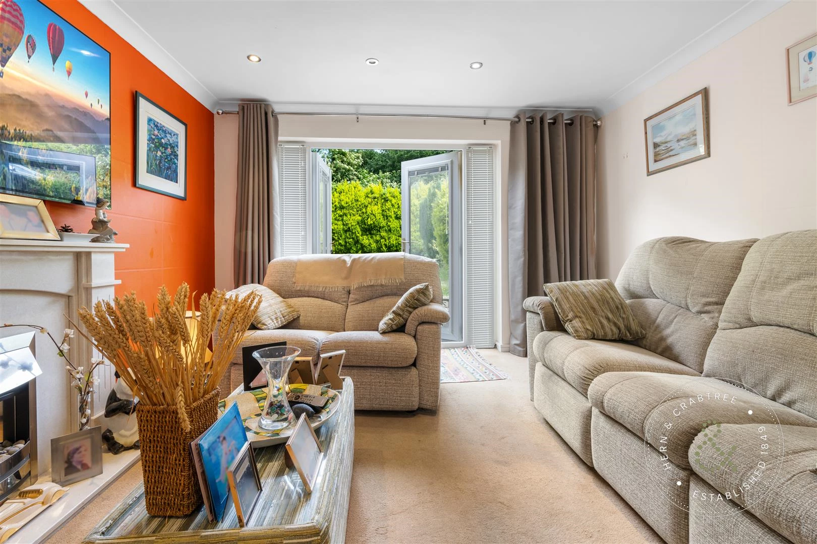 Camelot Way, HernCrabtree (2).jpg