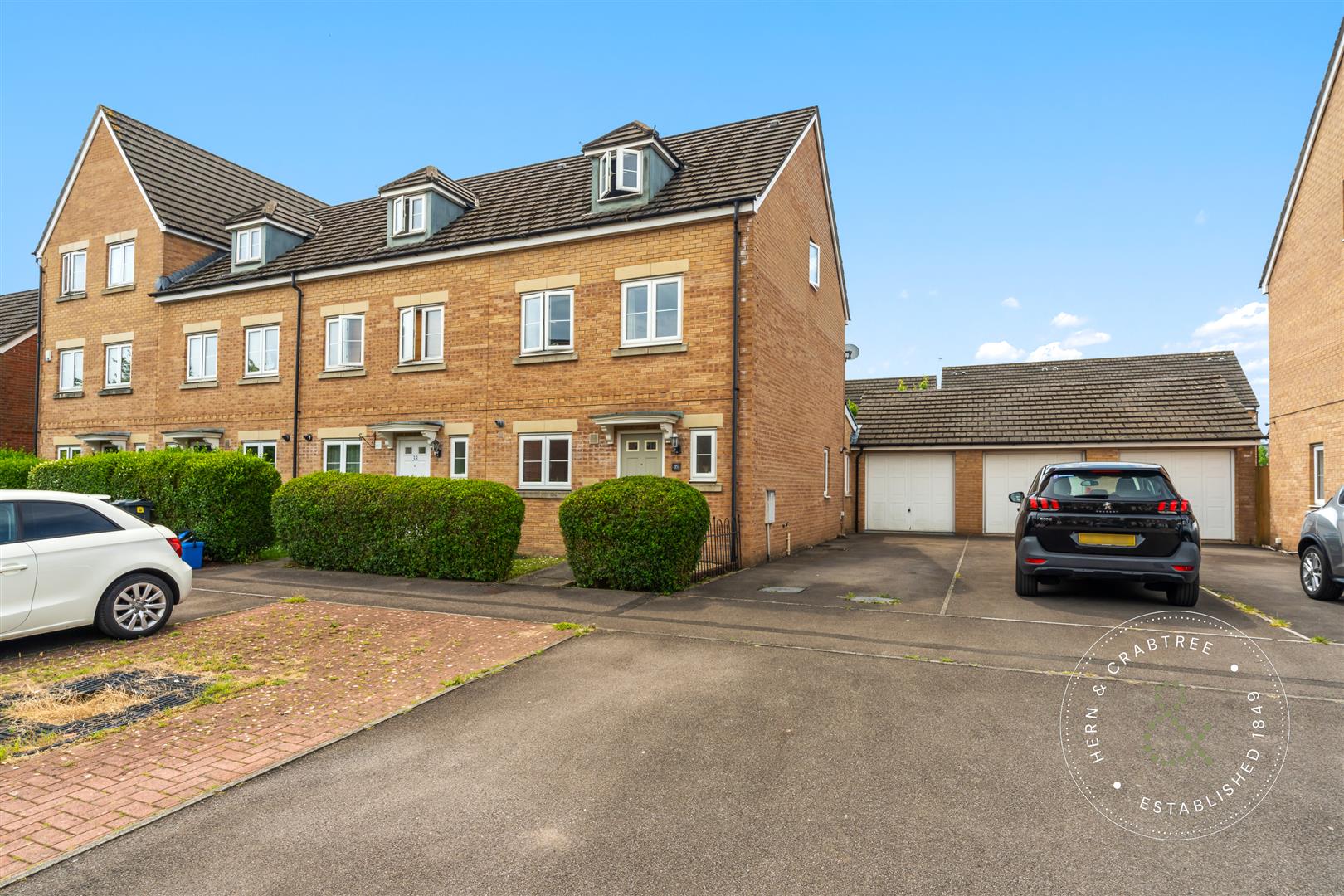 Mostyn Square, Llanishen, Cardiff CF14 5FE