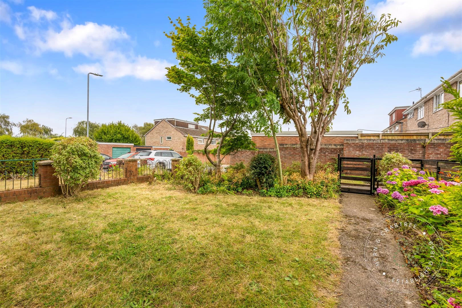 Wellwood, Hern Crabtree (1).jpg