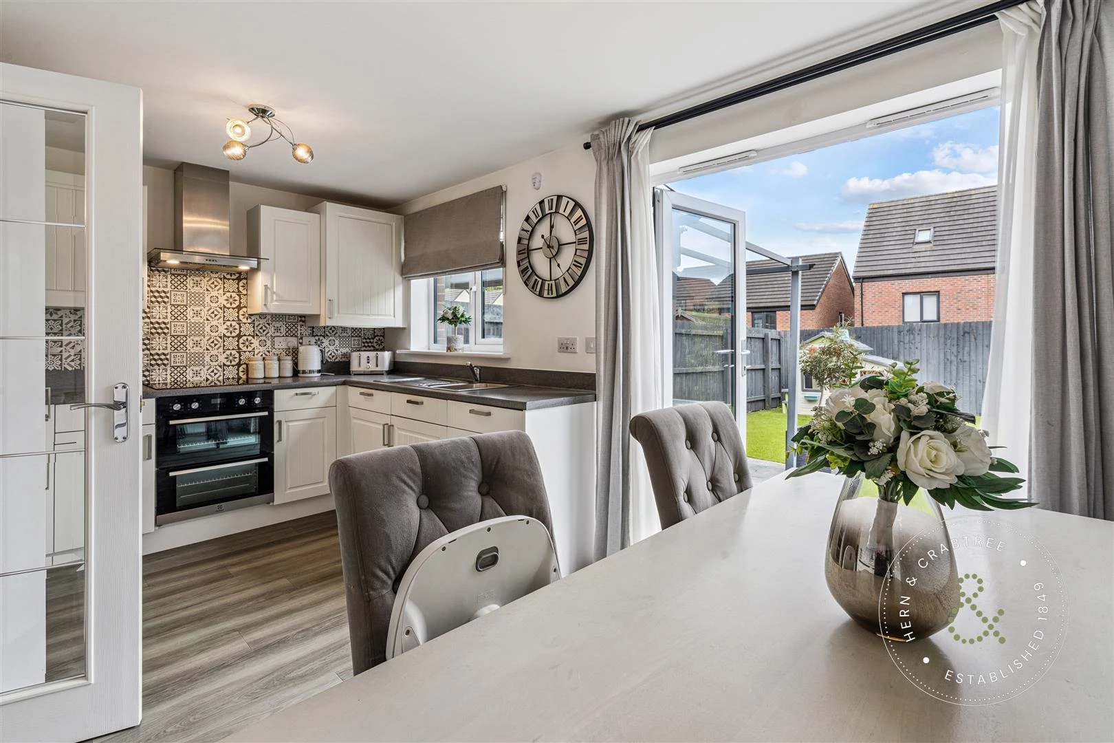 Mortimer Avenue, St Ederyns, Hern Crabtree (4).jpg