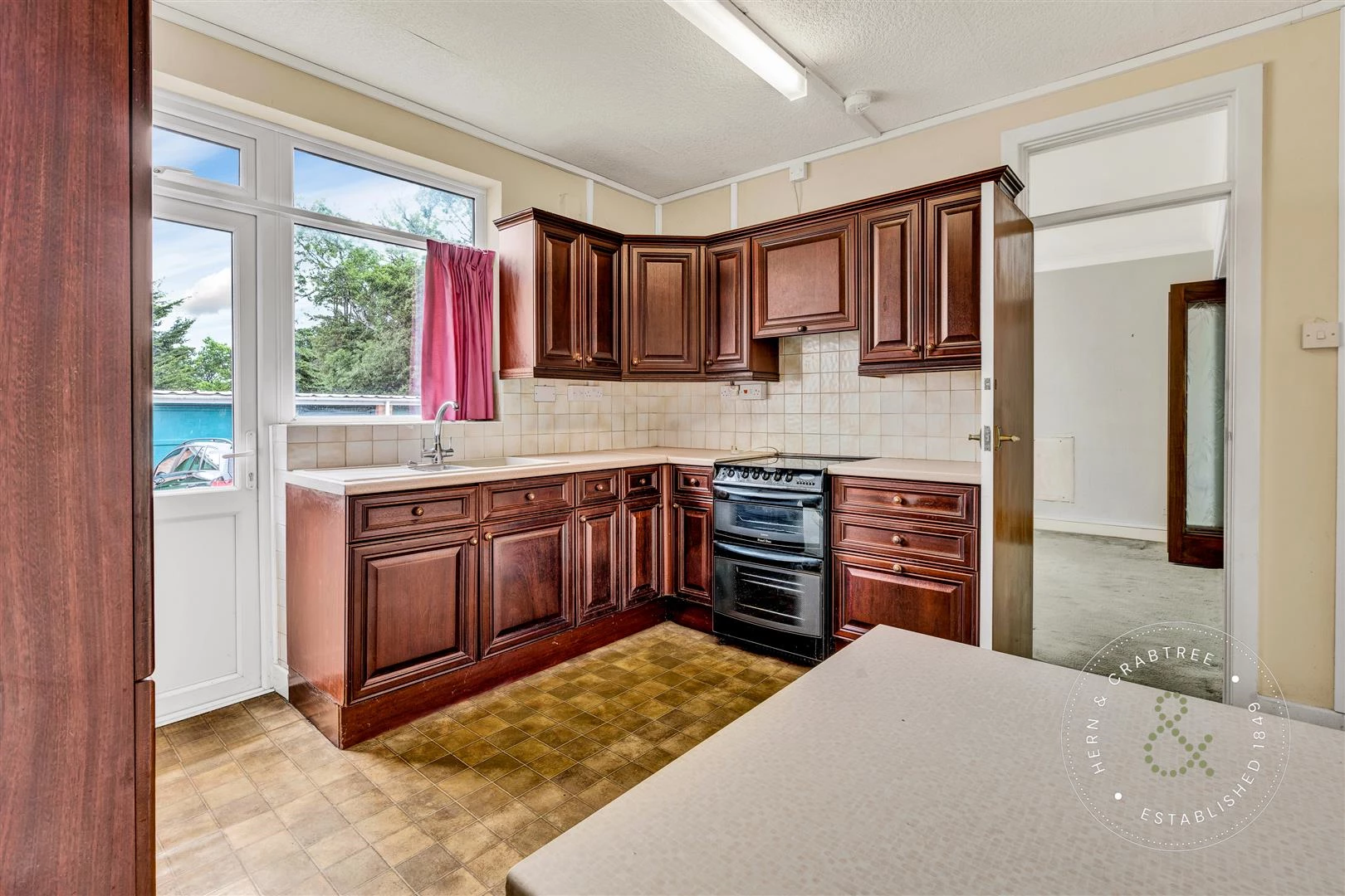 Cotsworld Court, Hern Crabtree (8).jpg