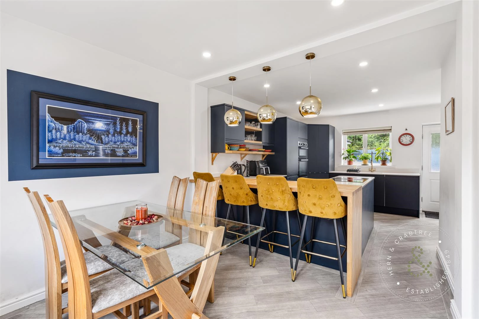 Long Heath Close, Hern Crabtree (24).jpg