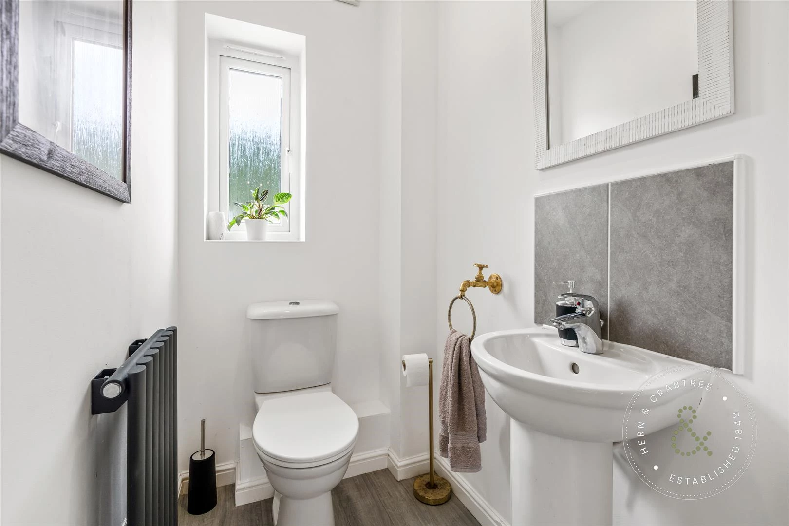 Long Heath Close, Hern Crabtree (28).jpg