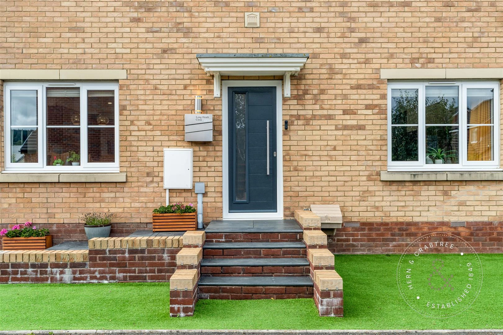 Long Heath Close, Hern Crabtree (13).jpg