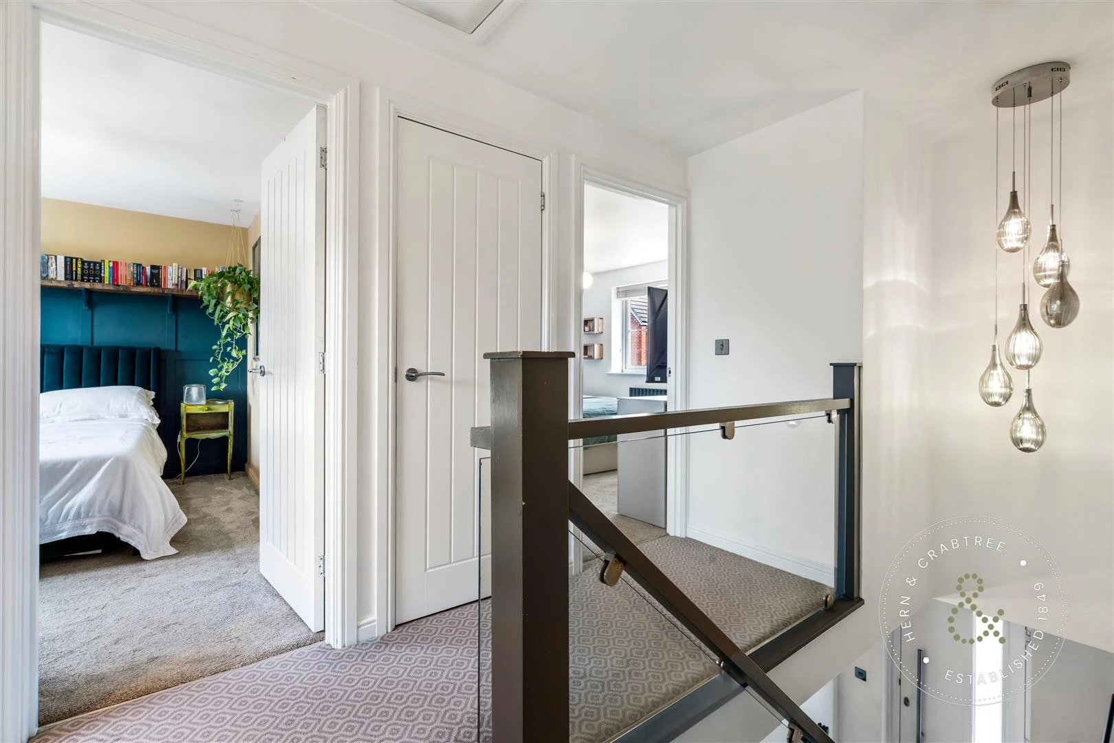 Long Heath Close, Hern Crabtree (33).jpg