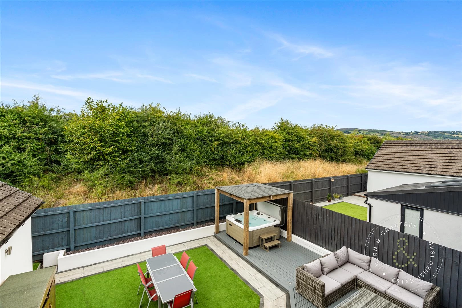 Long Heath Close, Hern Crabtree (48).jpg