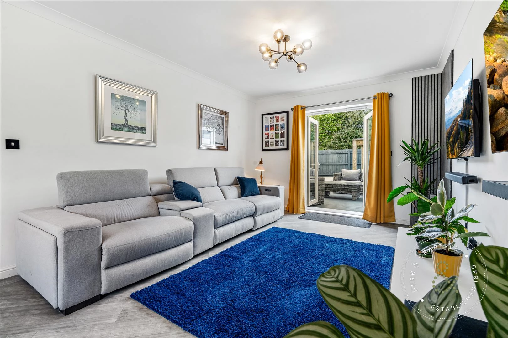 Long Heath Close, Hern Crabtree (55).jpg