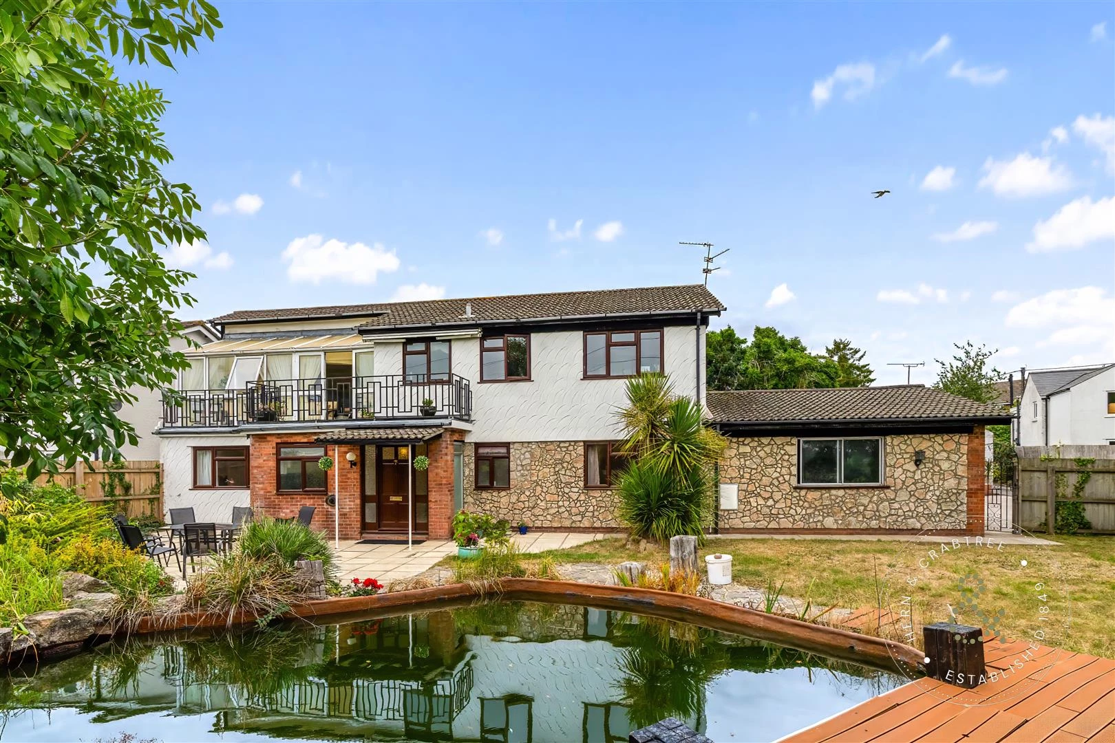 Catherine Drive, Hern Crabtree (39).jpeg