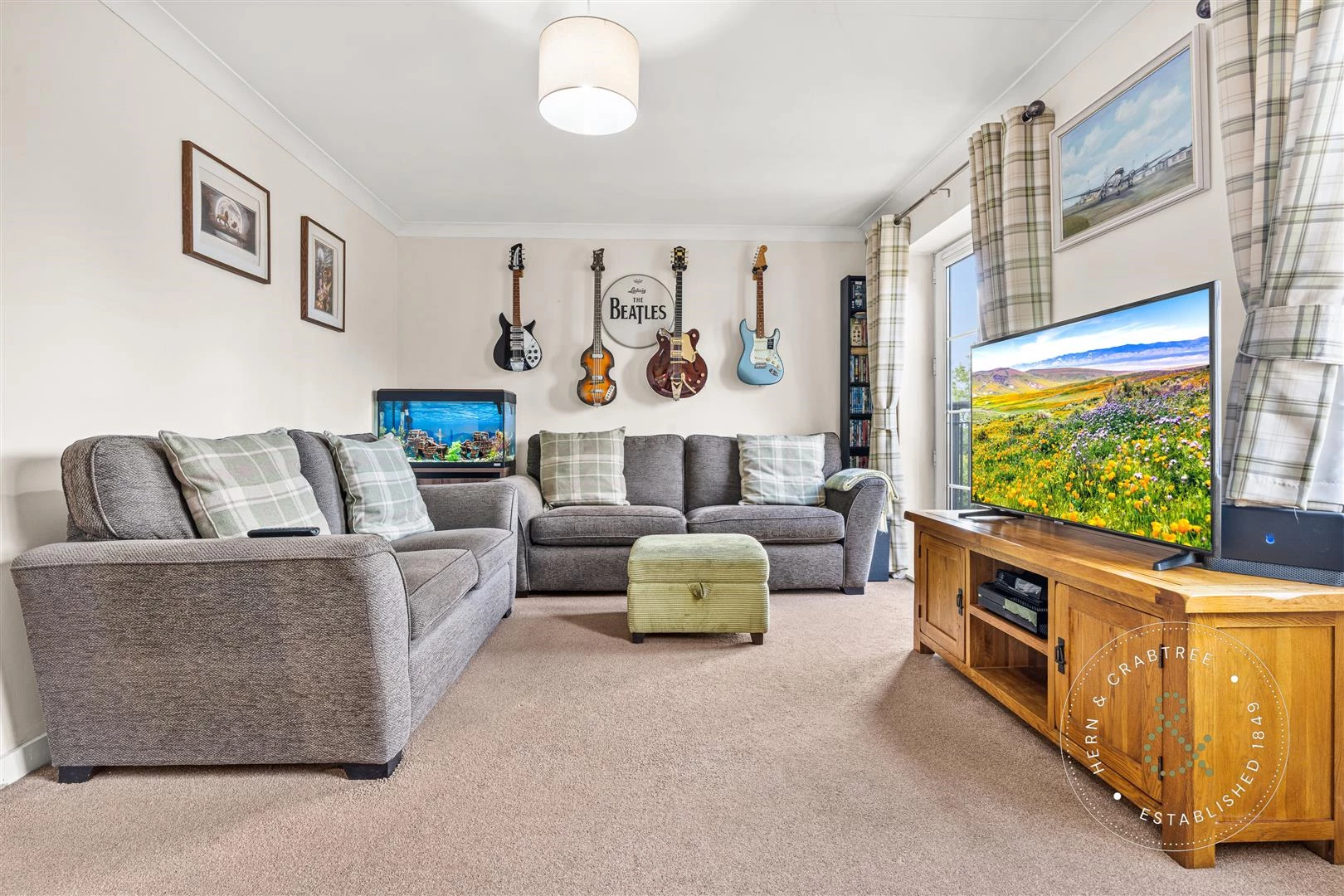 Heol Llinos, Thornhill, Hern Crabtree (6).jpg