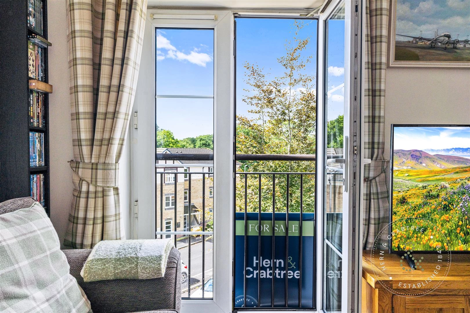 Heol Llinos, Thornhill, Hern Crabtree (14).jpg