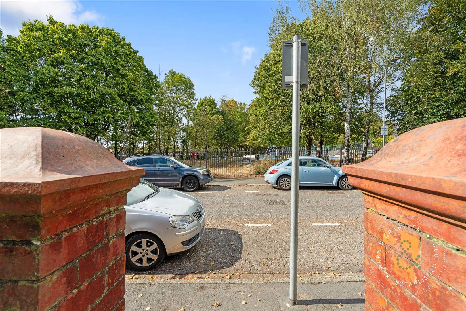 Gelligaer Street, Hern Crabtree (4).jpg