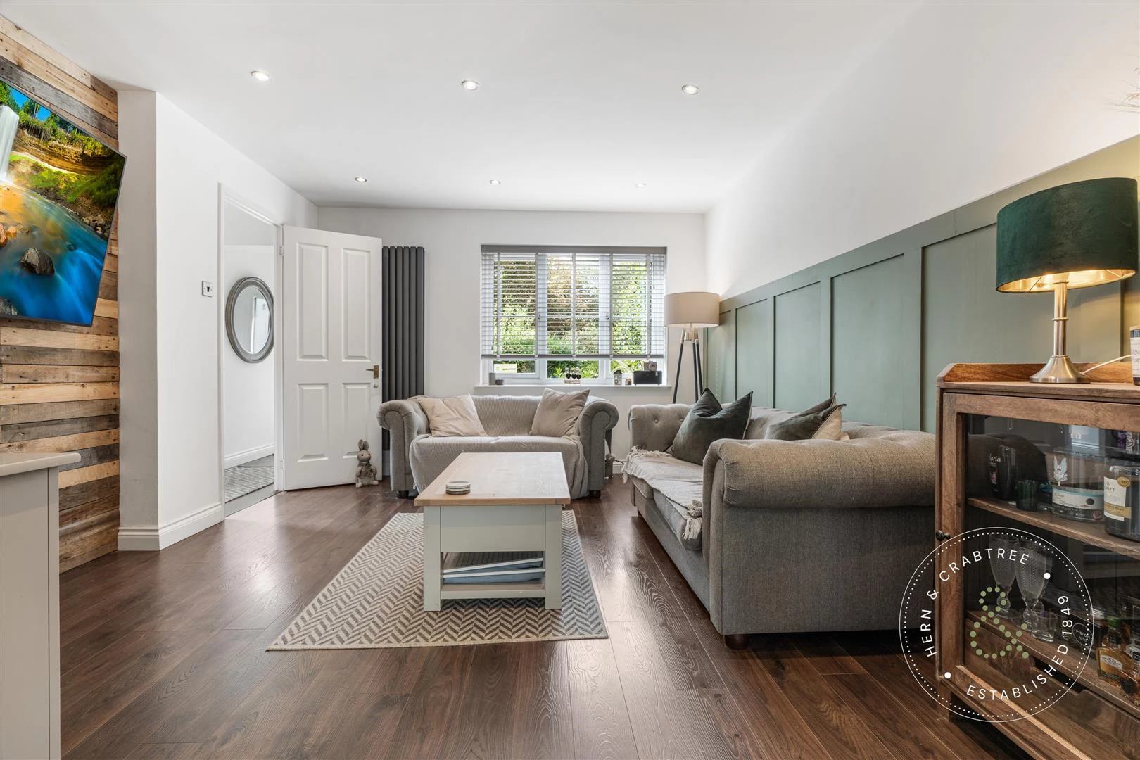 Halifax Close, Hern Crabree (13).jpg