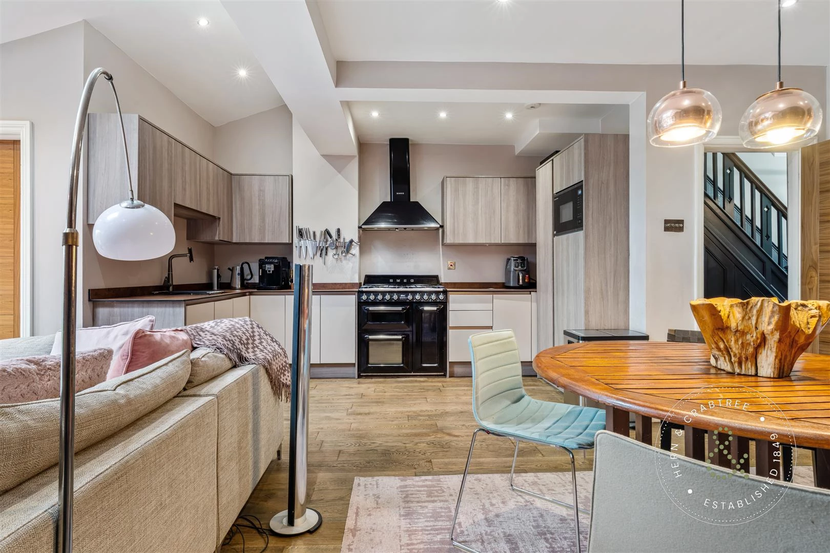 Caerphilly Road (8).jpg