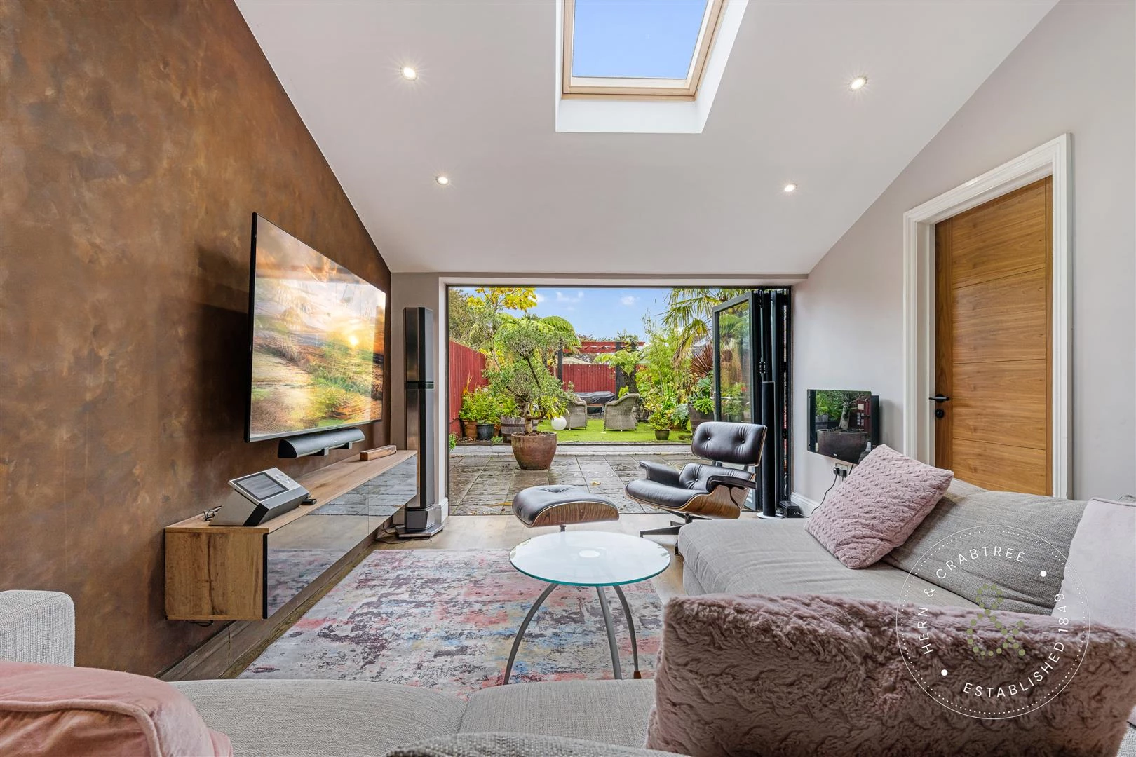 Caerphilly Road (15).jpg