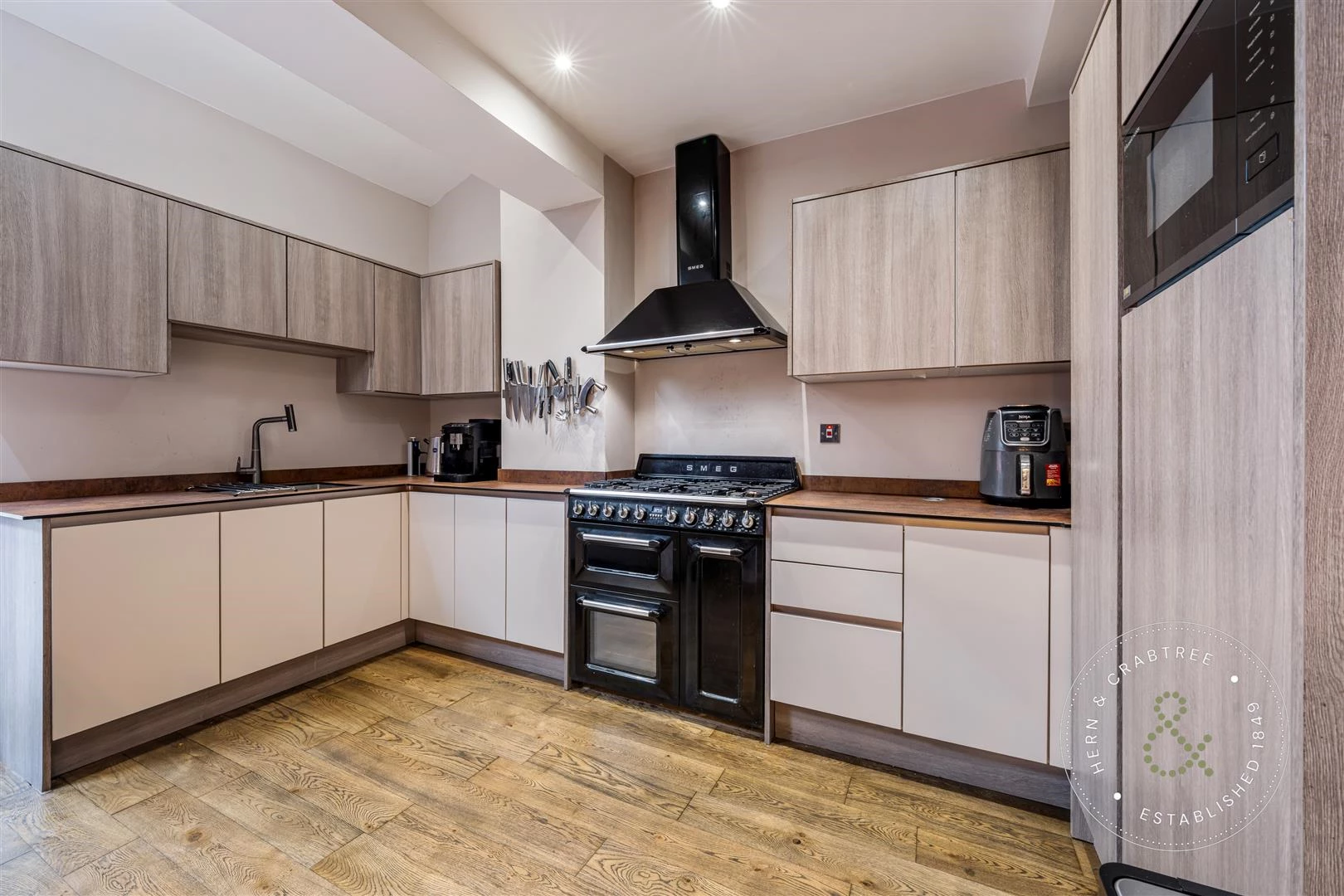 Caerphilly Road (11).jpg