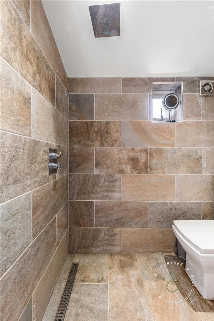 Caerphilly Road (20).jpg