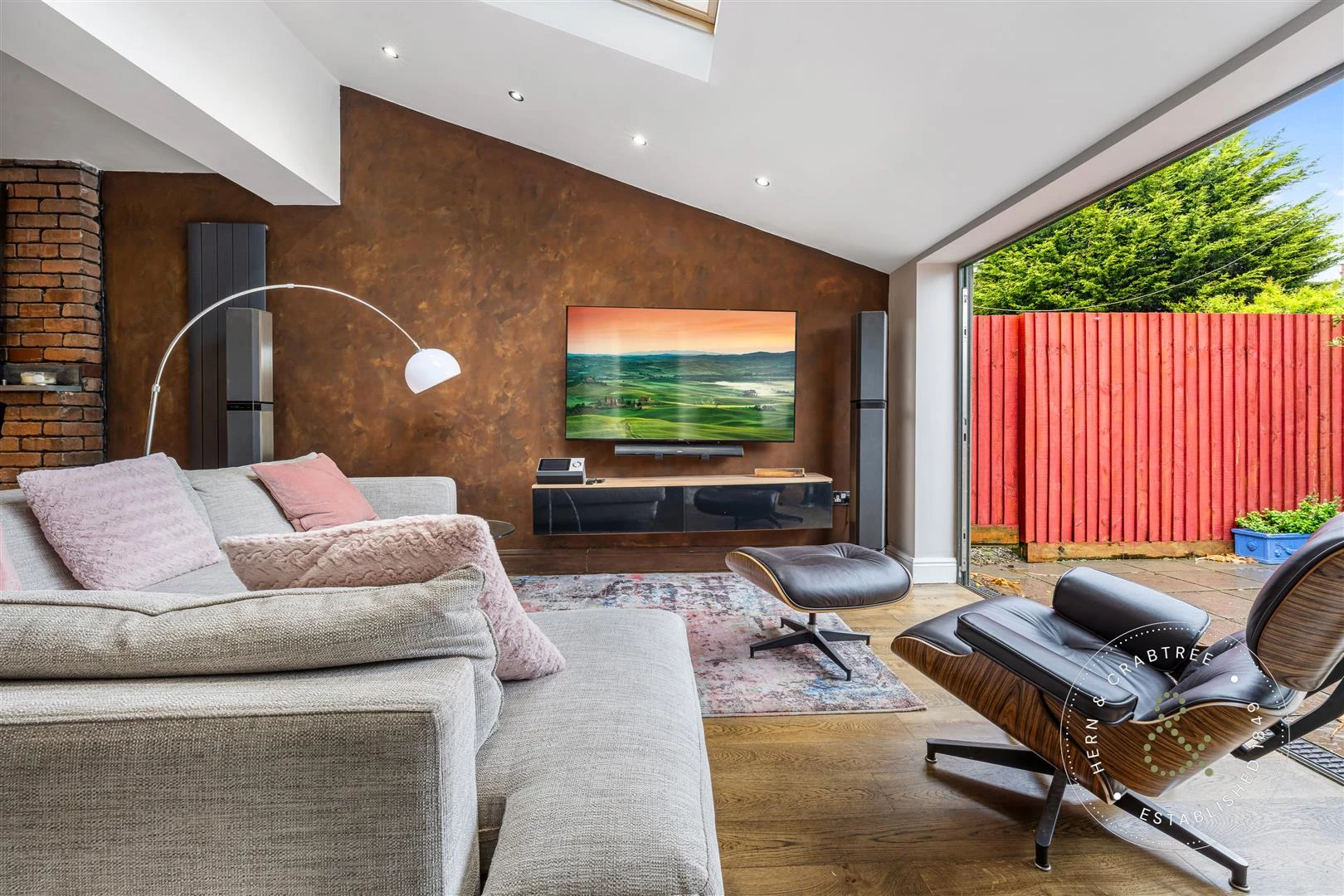 Caerphilly Road (18).jpg