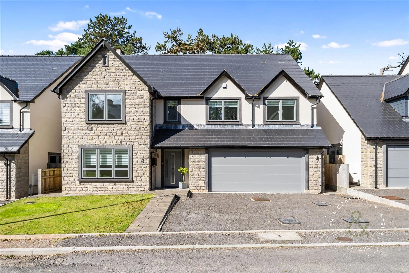 The Paddock (53).jpg