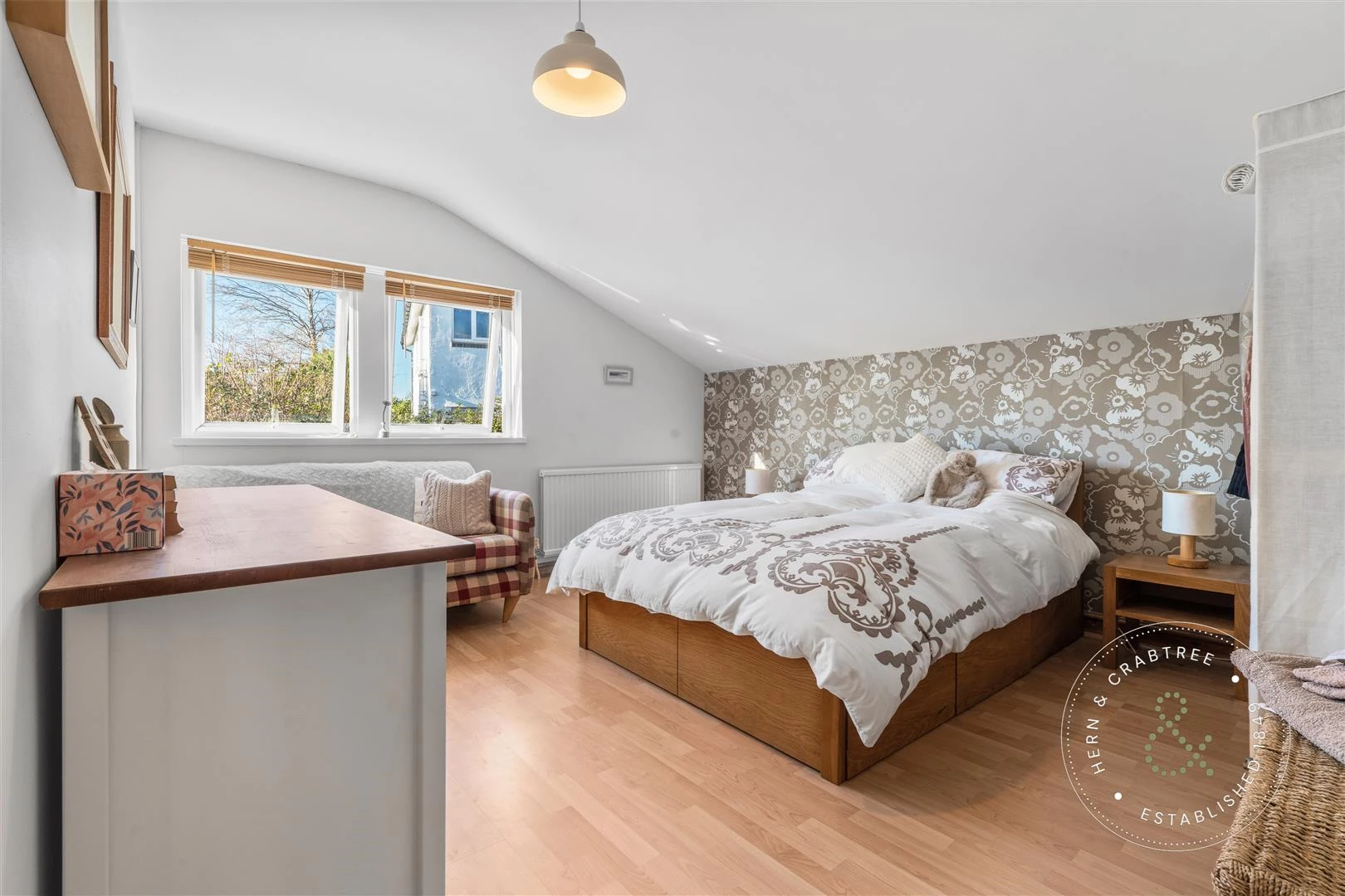 Int, Machen, (4).jpg