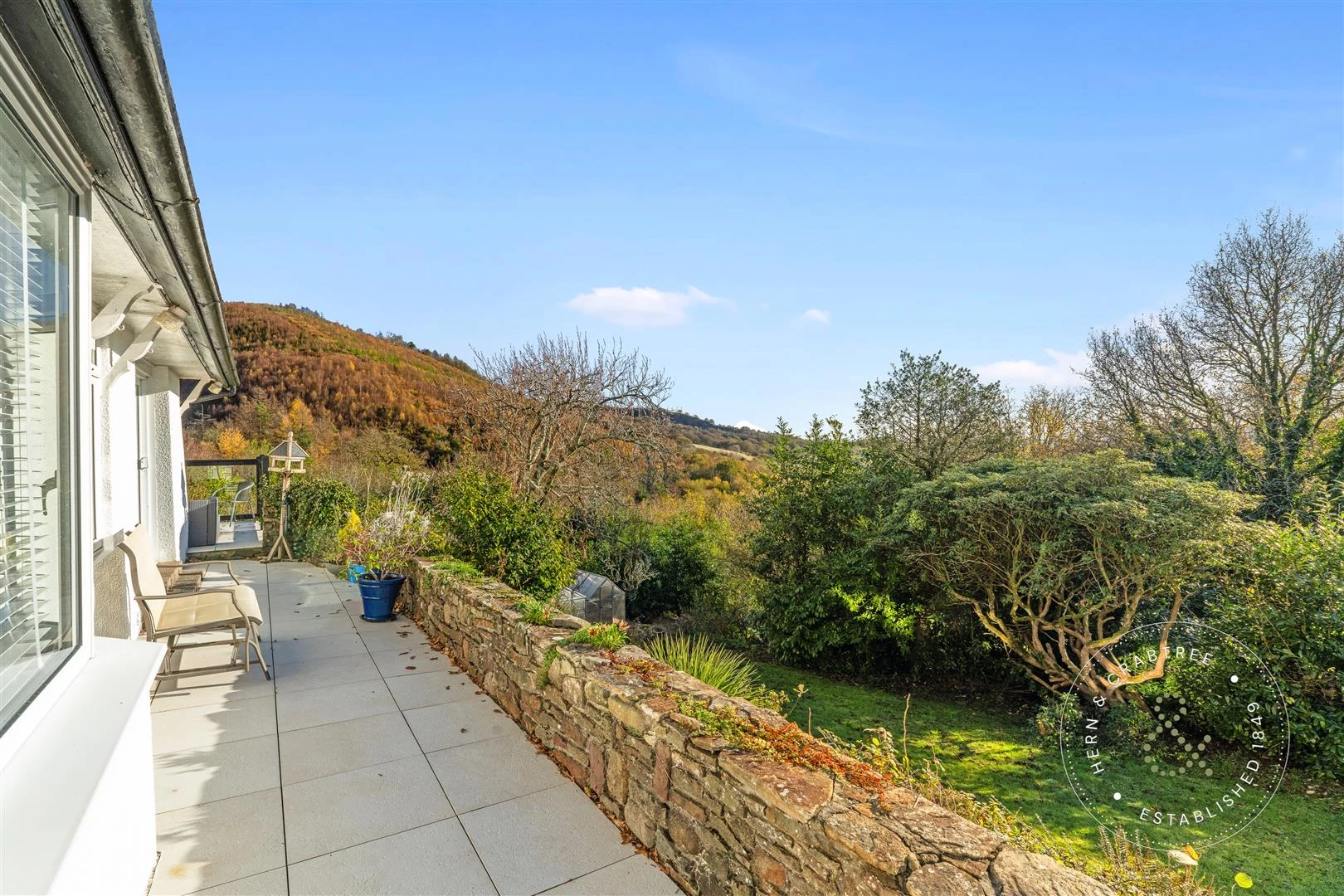 Ext, Machen, (1).jpg