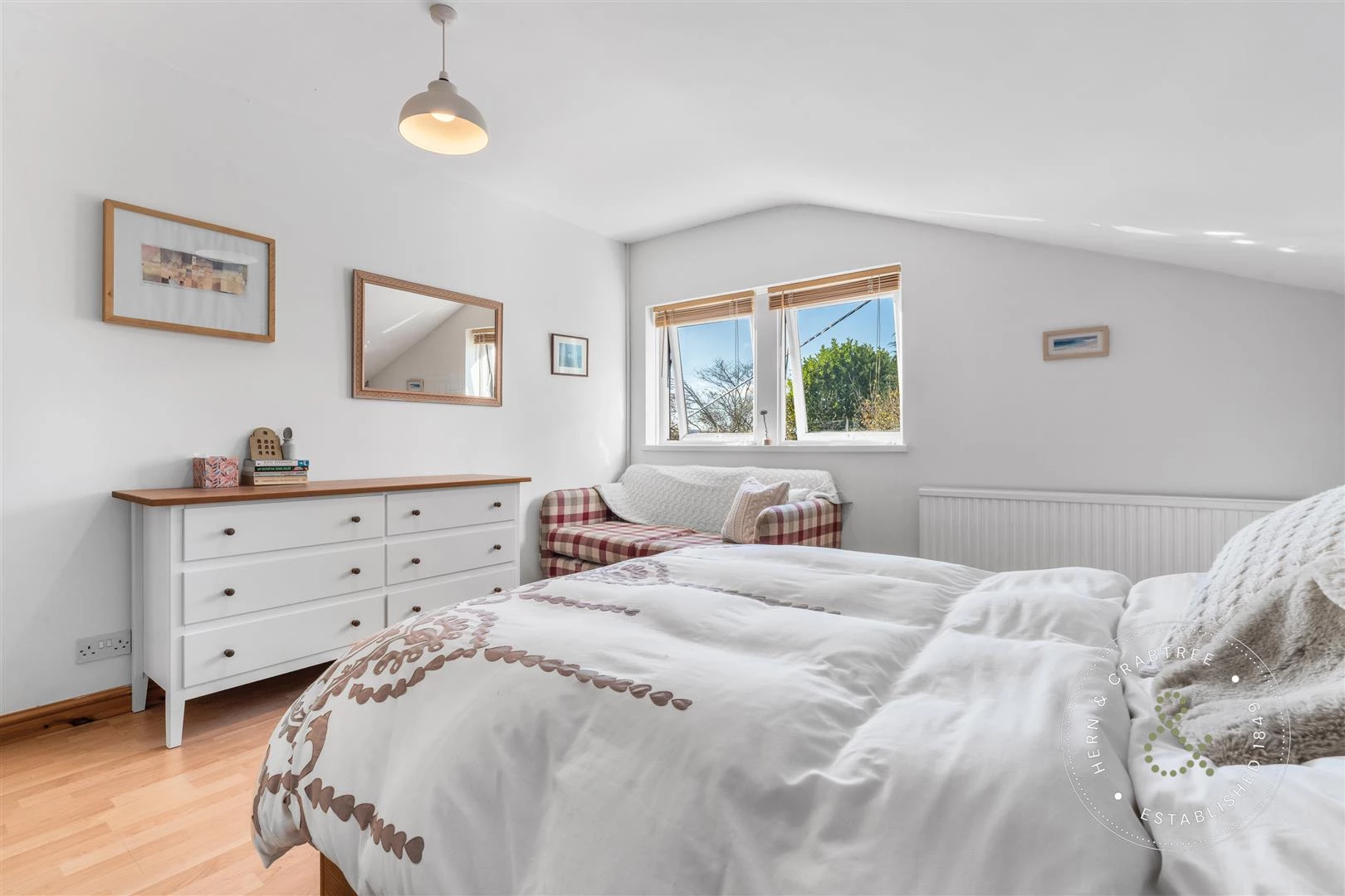 Int, Machen, (5).jpg