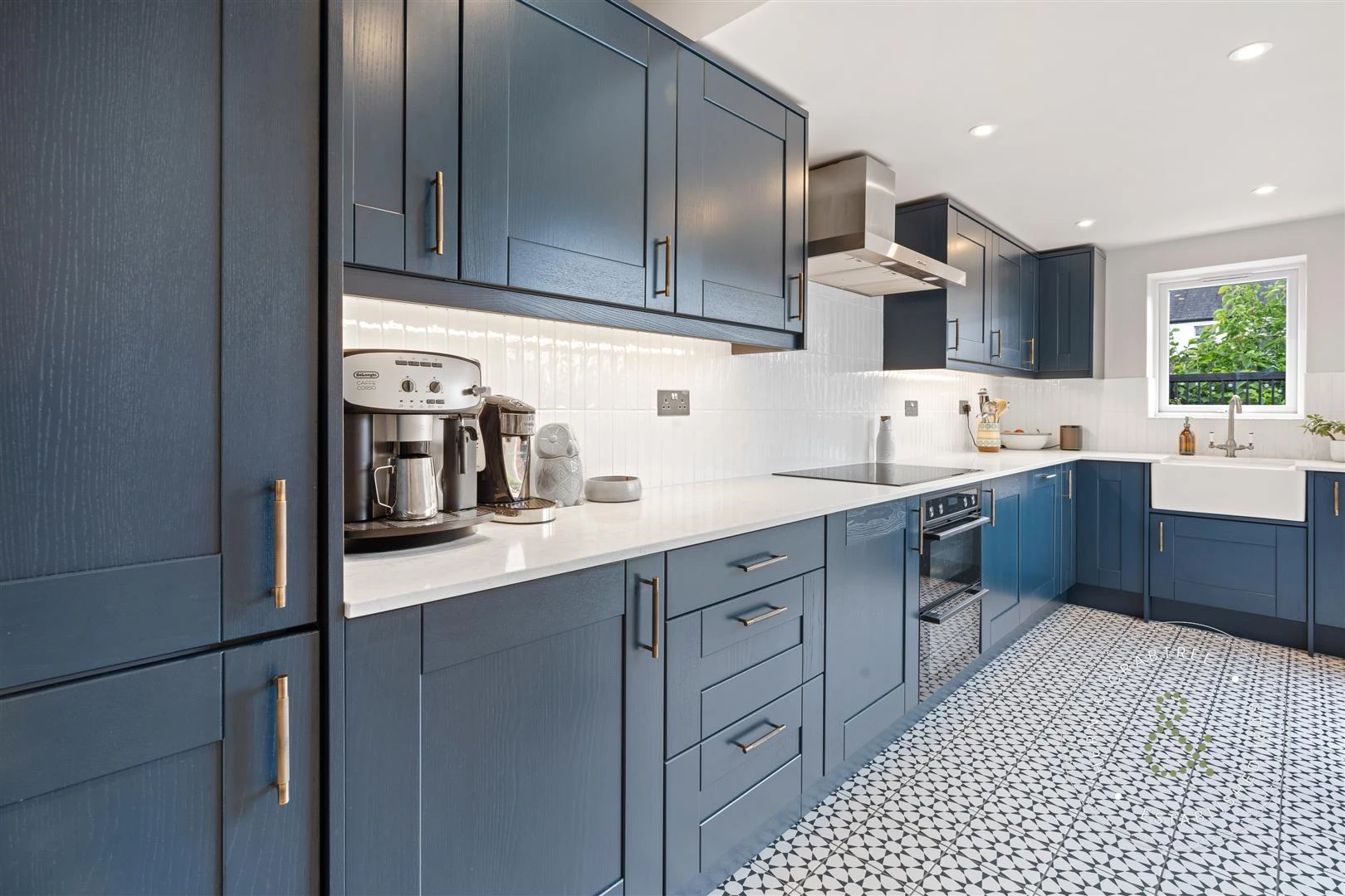 Toftingall Ave, Hern Crabtree (3).jpg