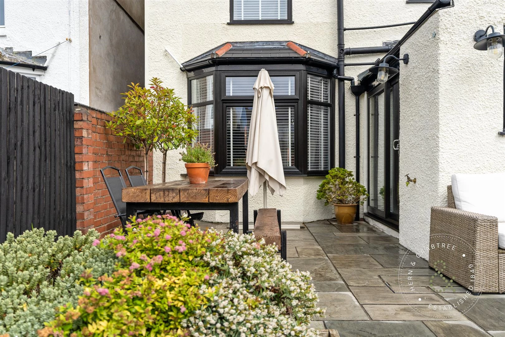 Toftingall Ave, Hern Crabtree (24).jpg