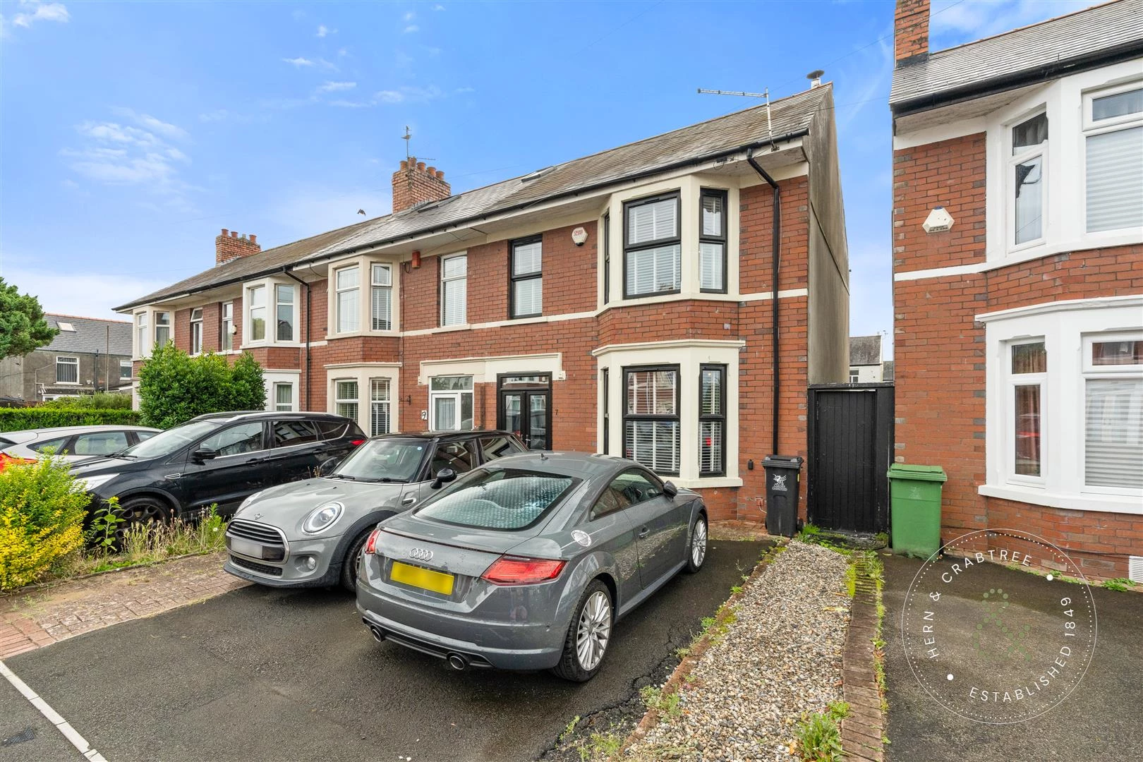 Toftingall Ave, Hern Crabtree (27).jpg