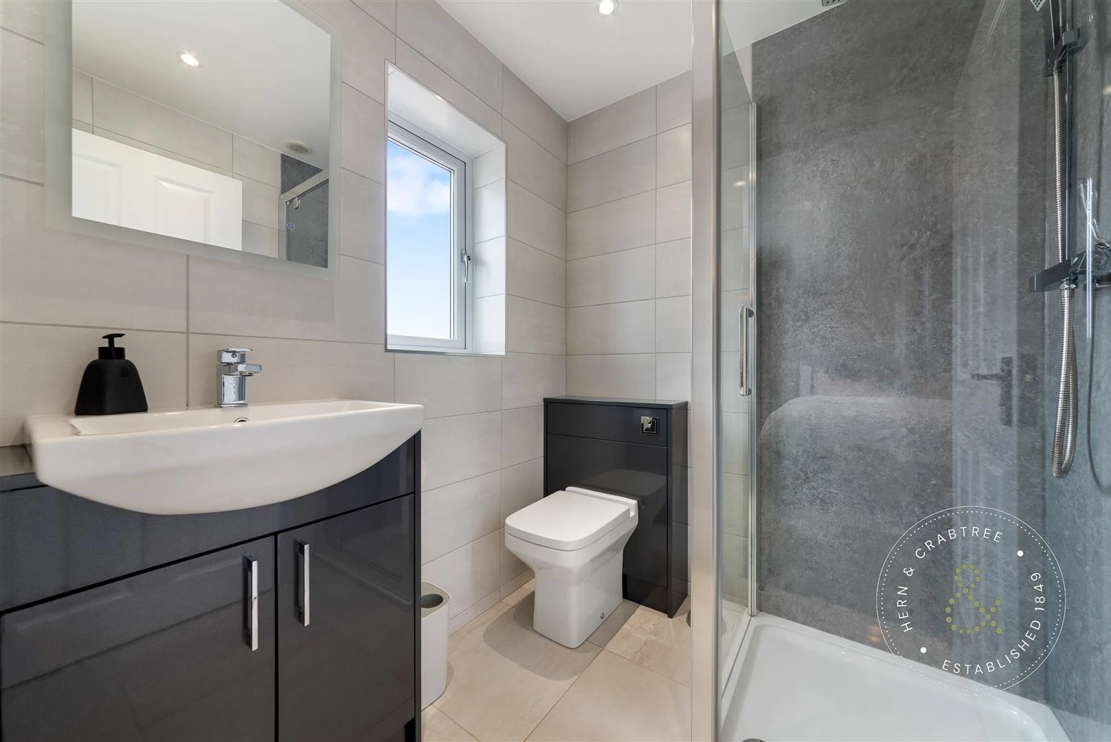 Hern and Crabtree-802.jpg