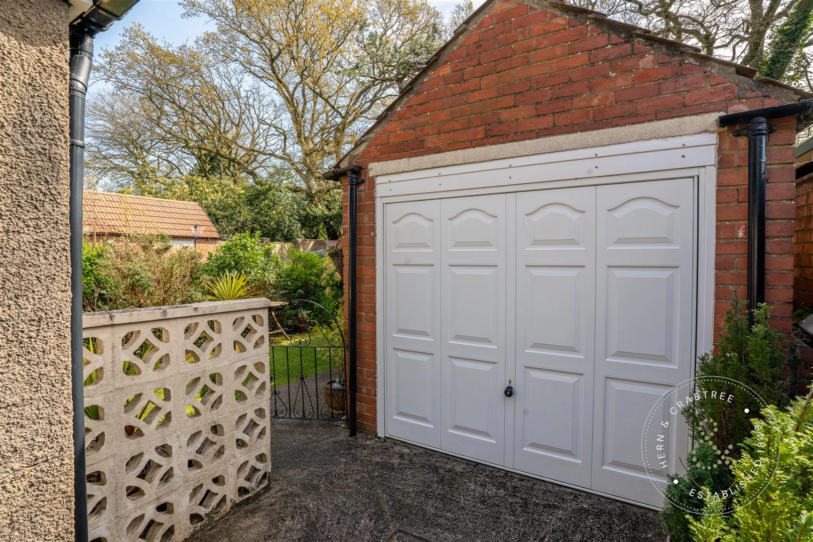 St Angela Road, Heath (8).jpg