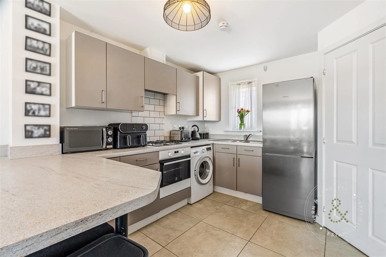 heol williams-17.jpg