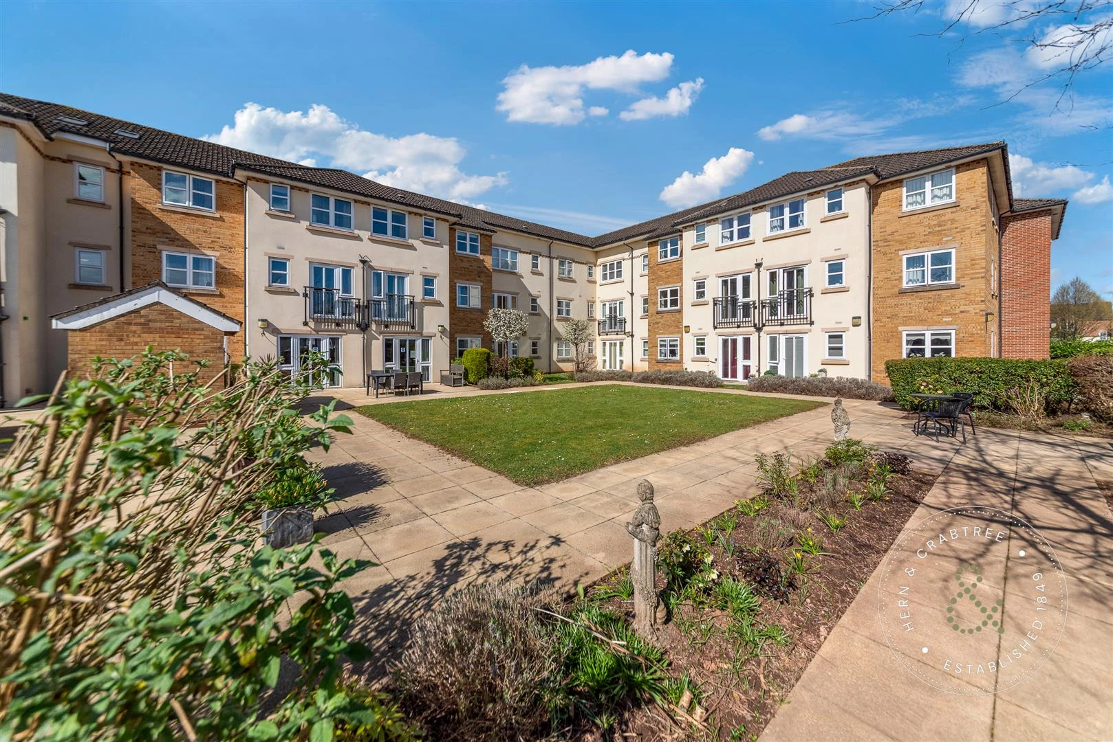 Birch-Court-15.jpg