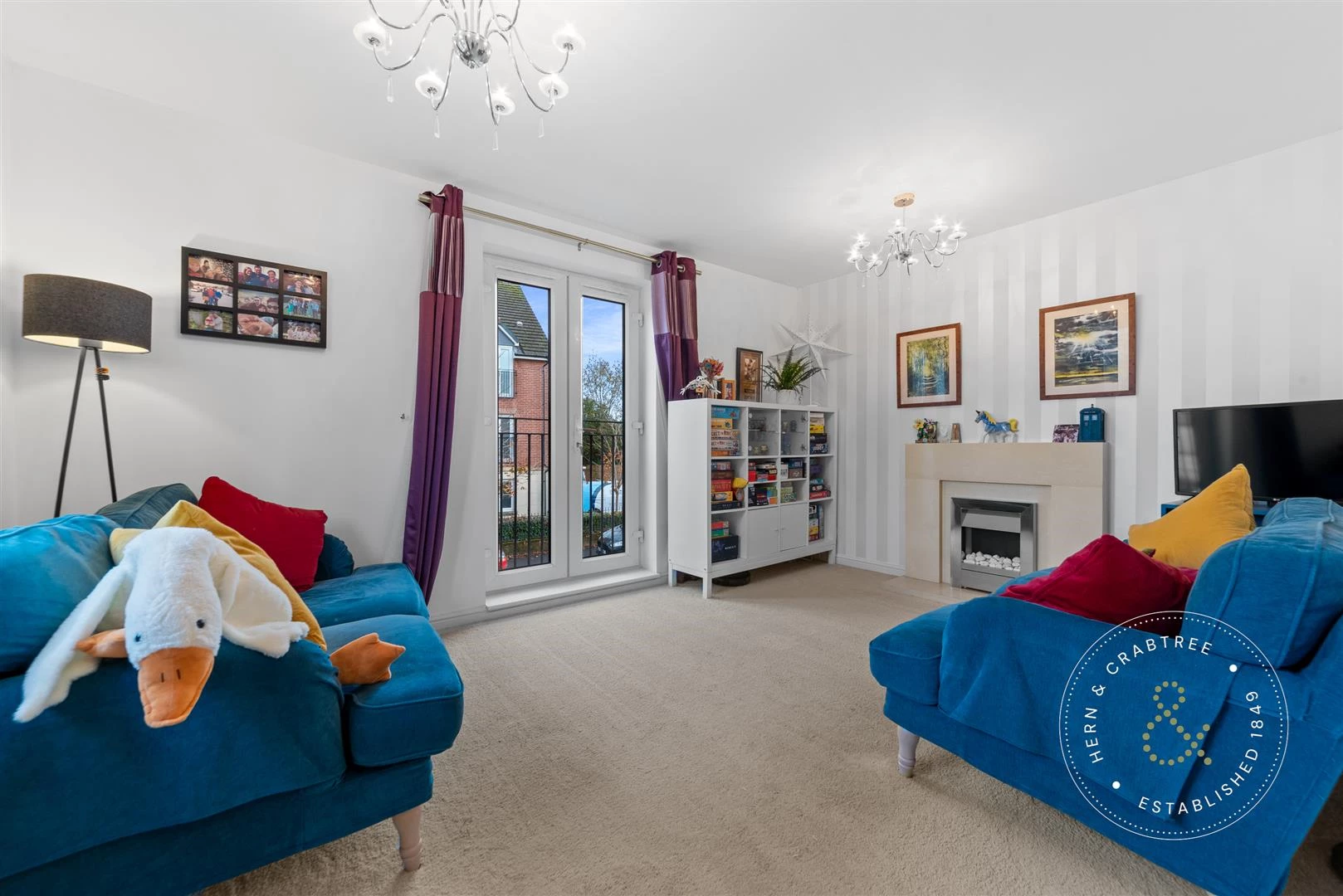 ashbourn-way-07.jpg