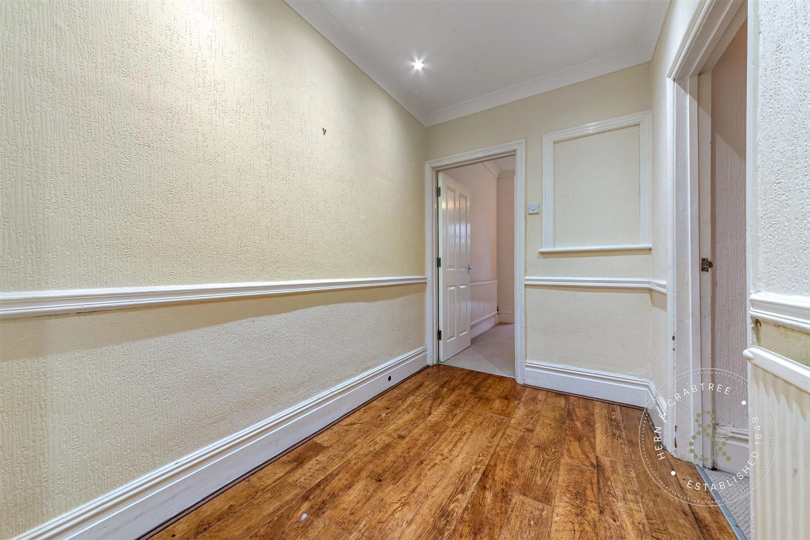 Albany-Road-Ground-Floor-Flat-04.jpg