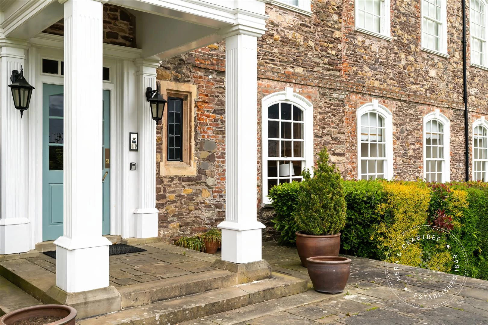 Cefn Porch.jpeg