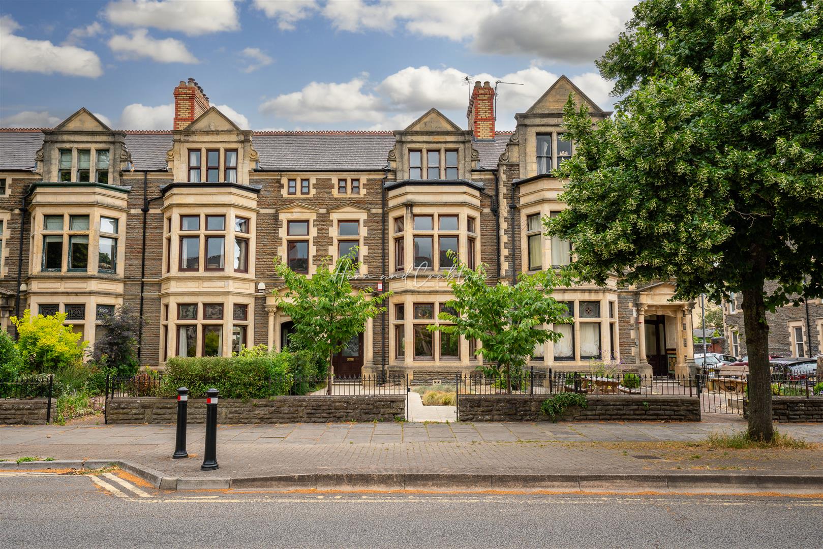 Cathedral Road, Pontcanna, HernCrabtree (16).jpg