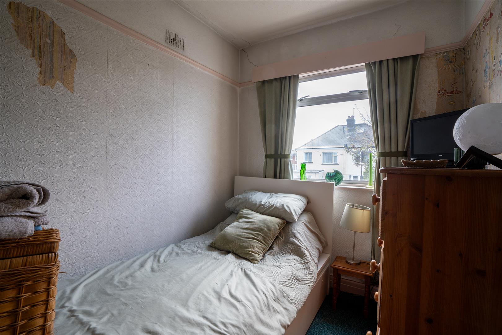 Property For Sale Avondale Crescent, Grangetown, CF11 3 Bedroom House