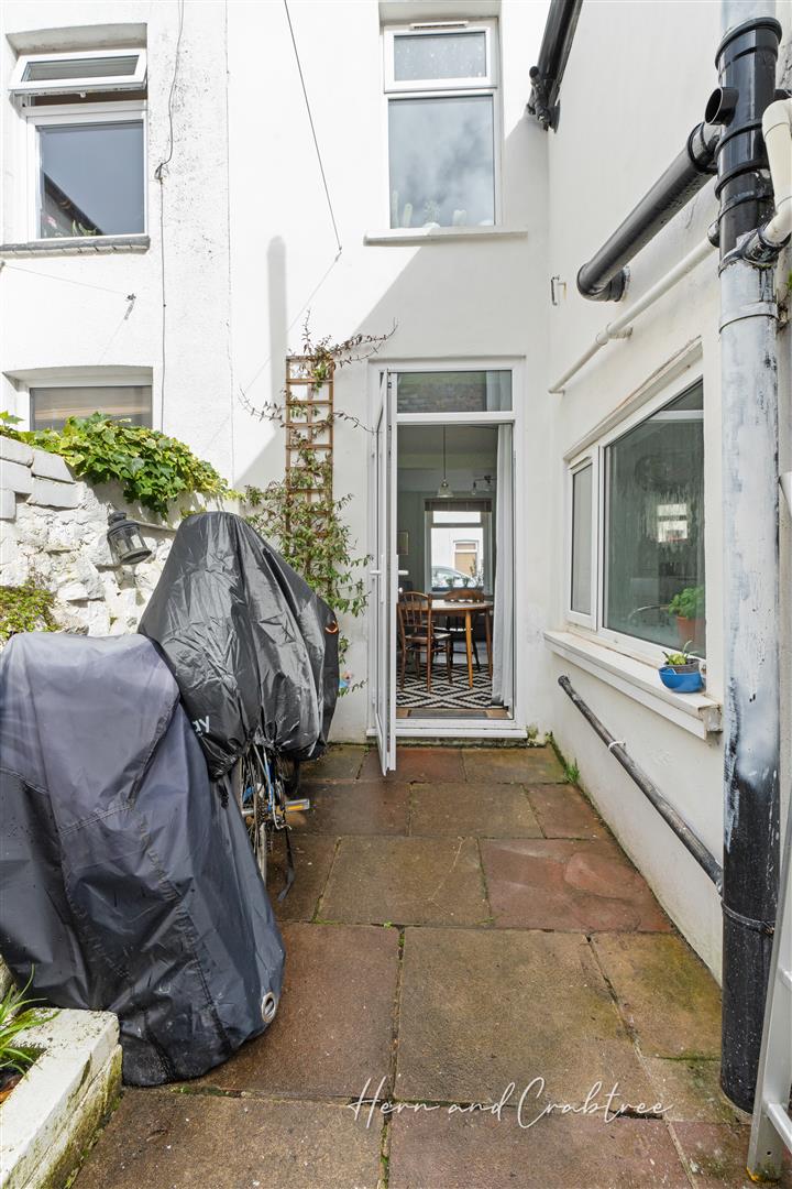 Property For Sale Glynne Street, Pontcanna, CF11 2 Bedroom House