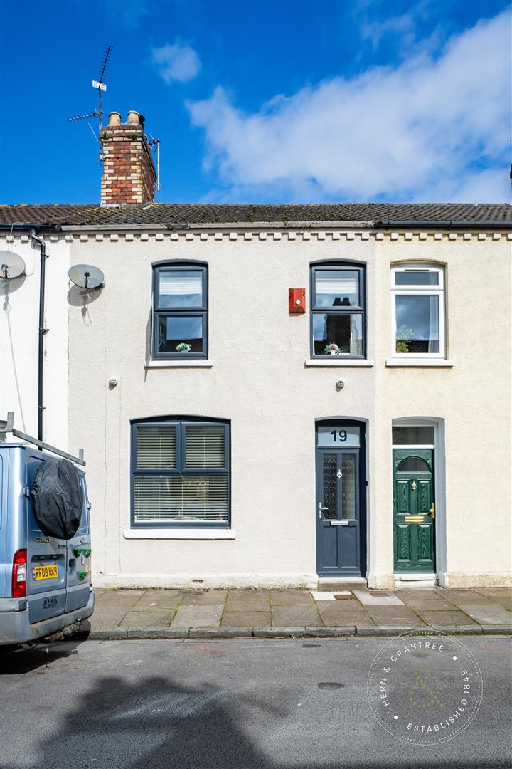 Property For Sale Llanmaes Street, Grangetown, CF11 3 Bedroom House