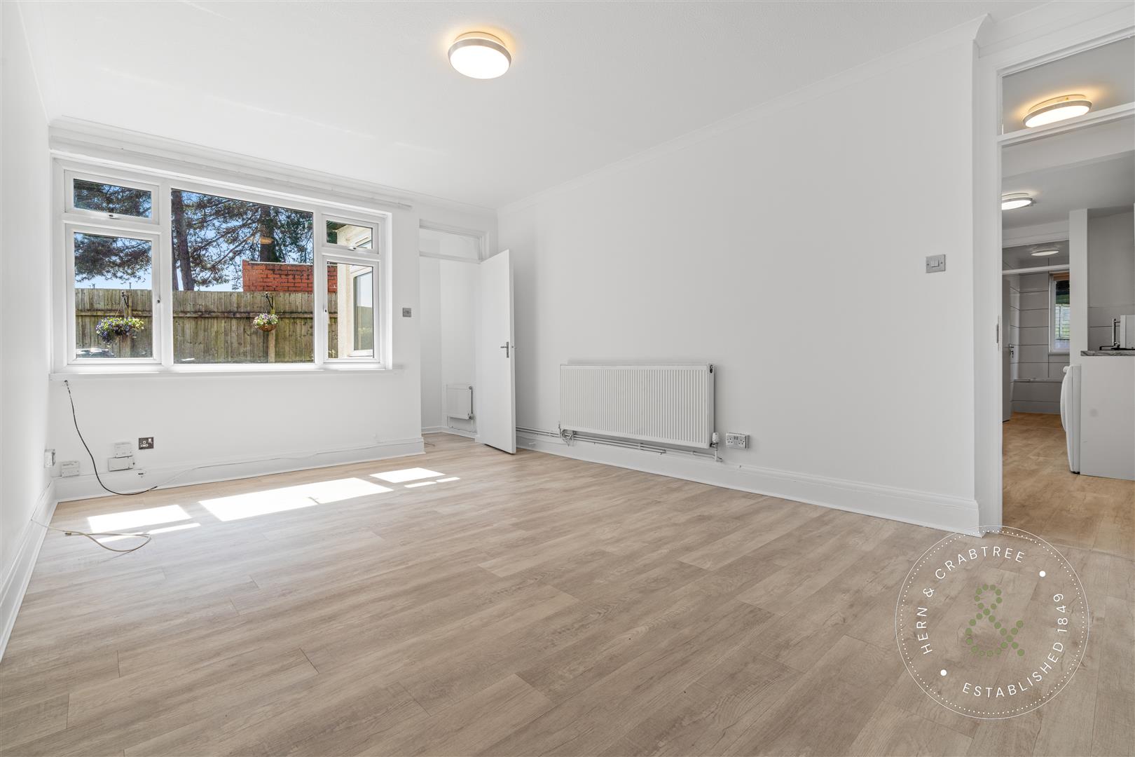 Property For Sale Fields Park Road, Pontcanna, CF11 2 Bedroom Flat