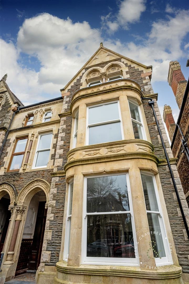 Cathedral Road, External Close HernCrabtree (1).jp