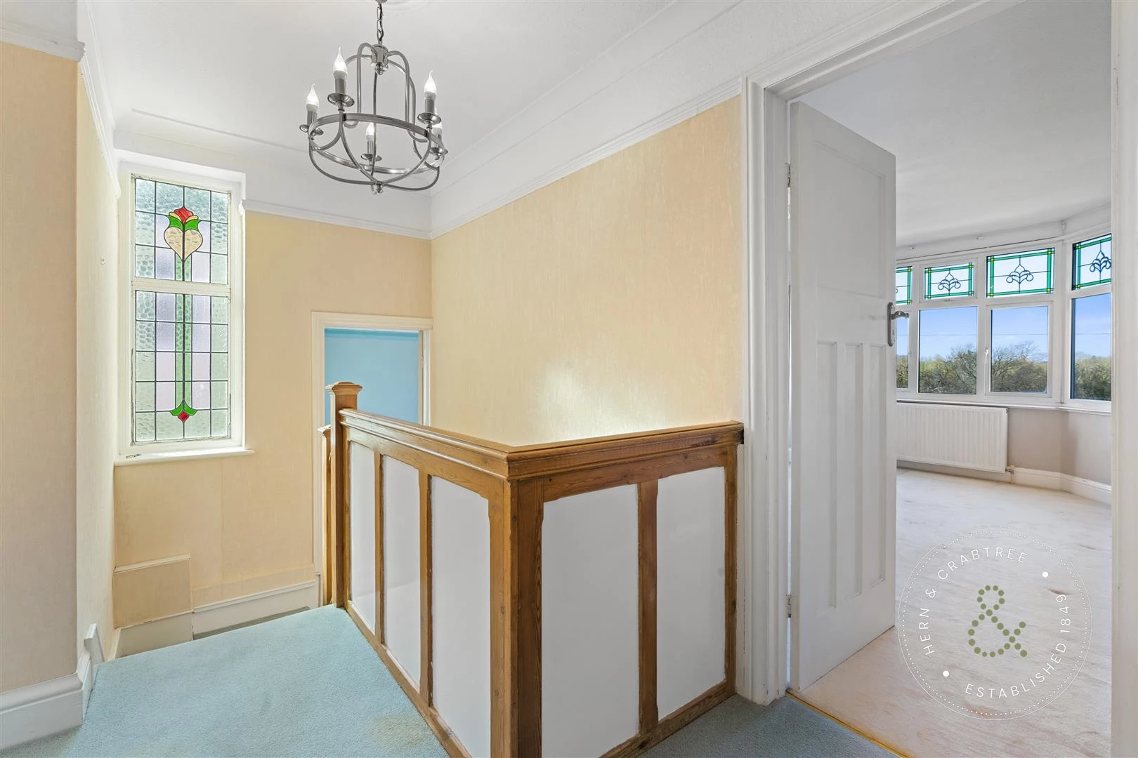 Horse Shoe Dr, Bristol, Hern Crabtree (21).jpg