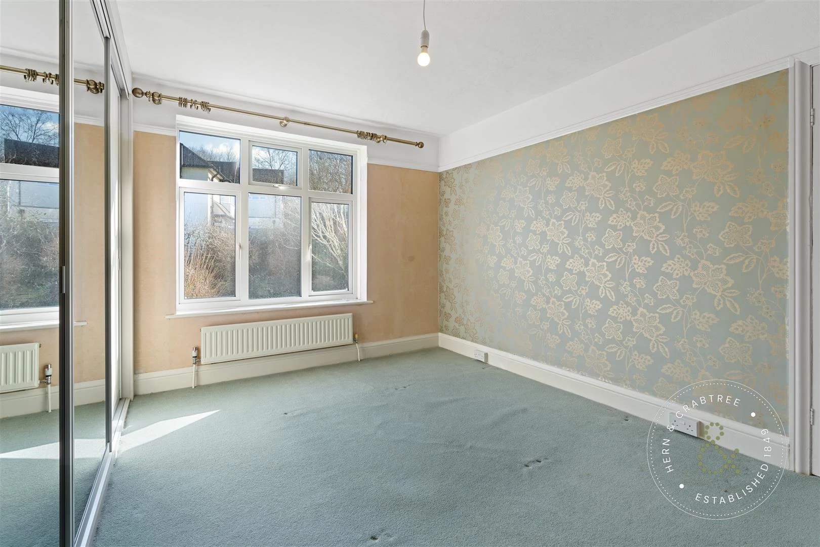 Horse Shoe Dr, Bristol, Hern Crabtree (23).jpg