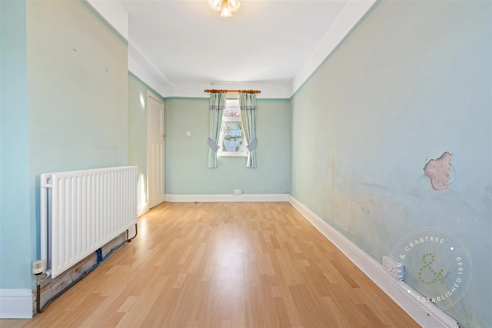 Horse Shoe Dr, Bristol, Hern Crabtree (17).jpg