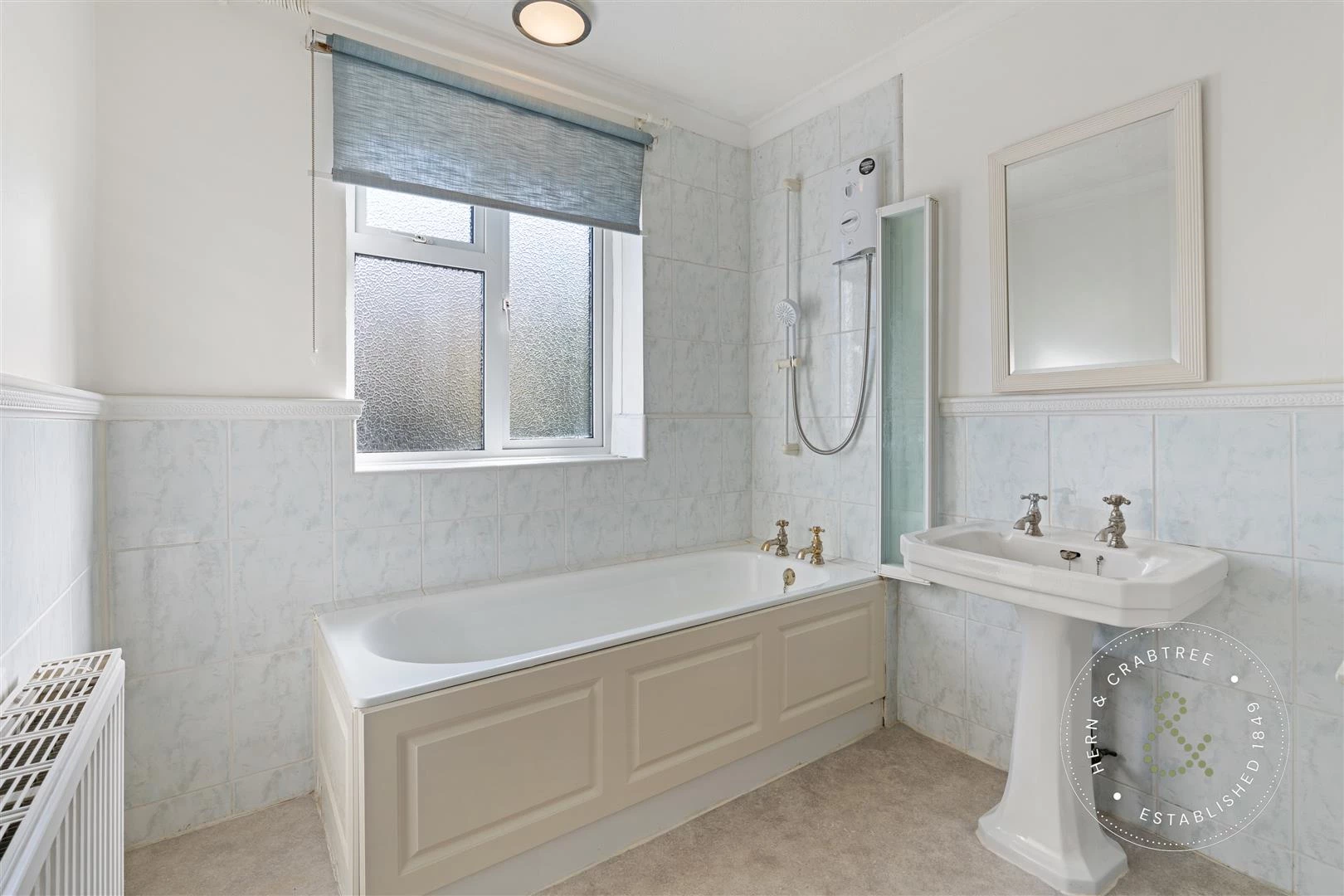 Horse Shoe Dr, Bristol, Hern Crabtree (24).jpg