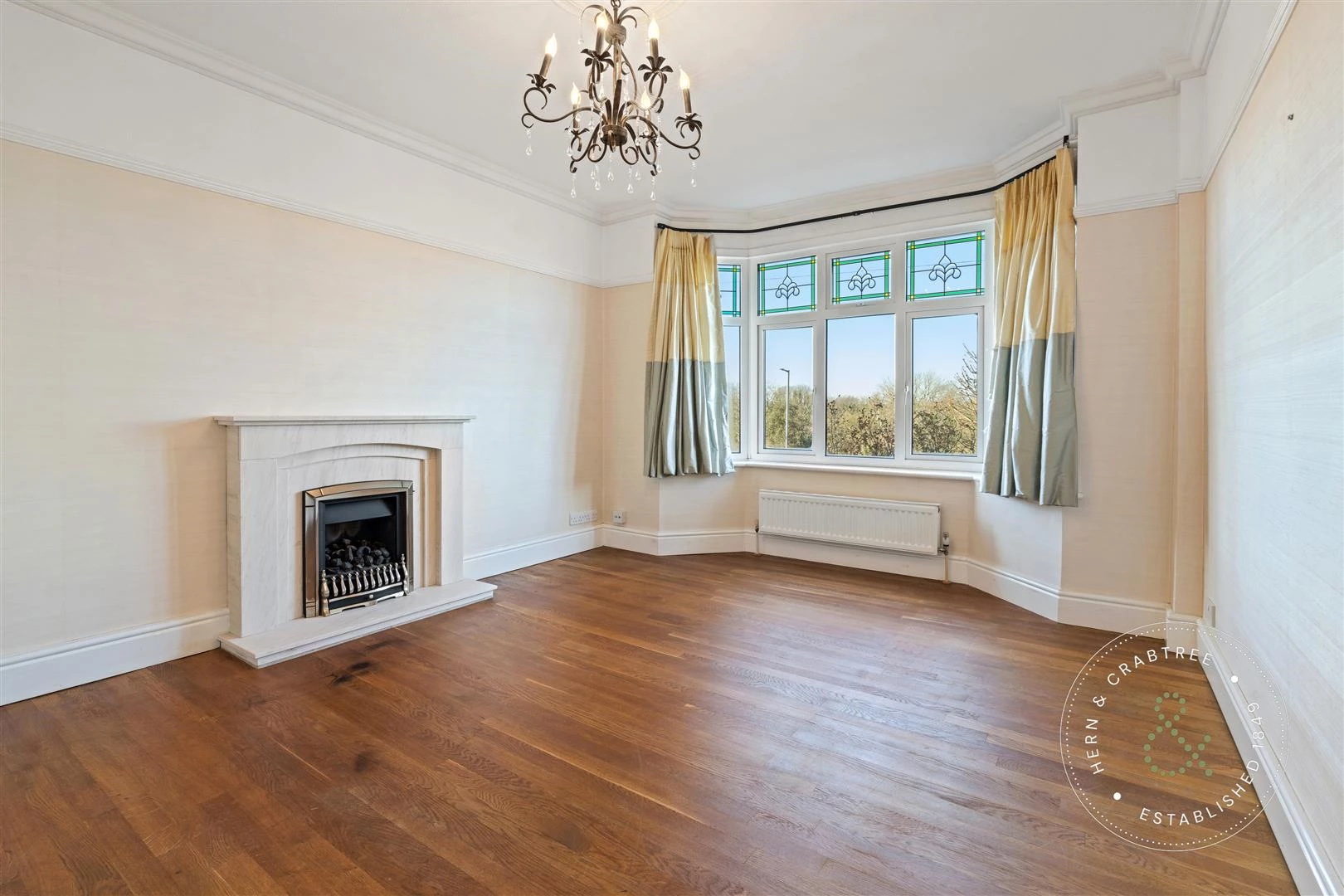 Horse Shoe Dr, Bristol, Hern Crabtree (1).jpg