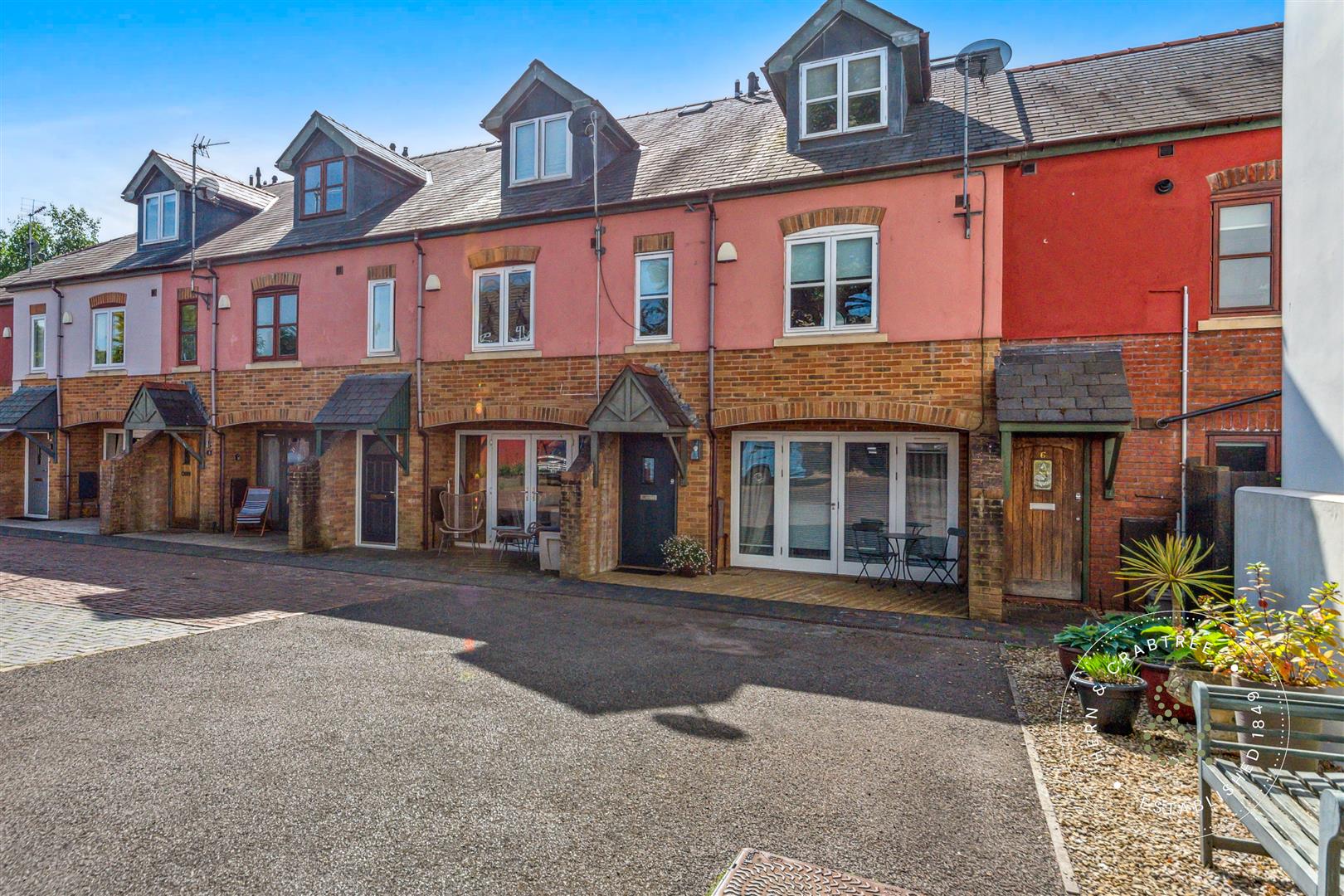 Vicarage Mews, Conway Road, Pontcanna, Cardiff CF11 9PD