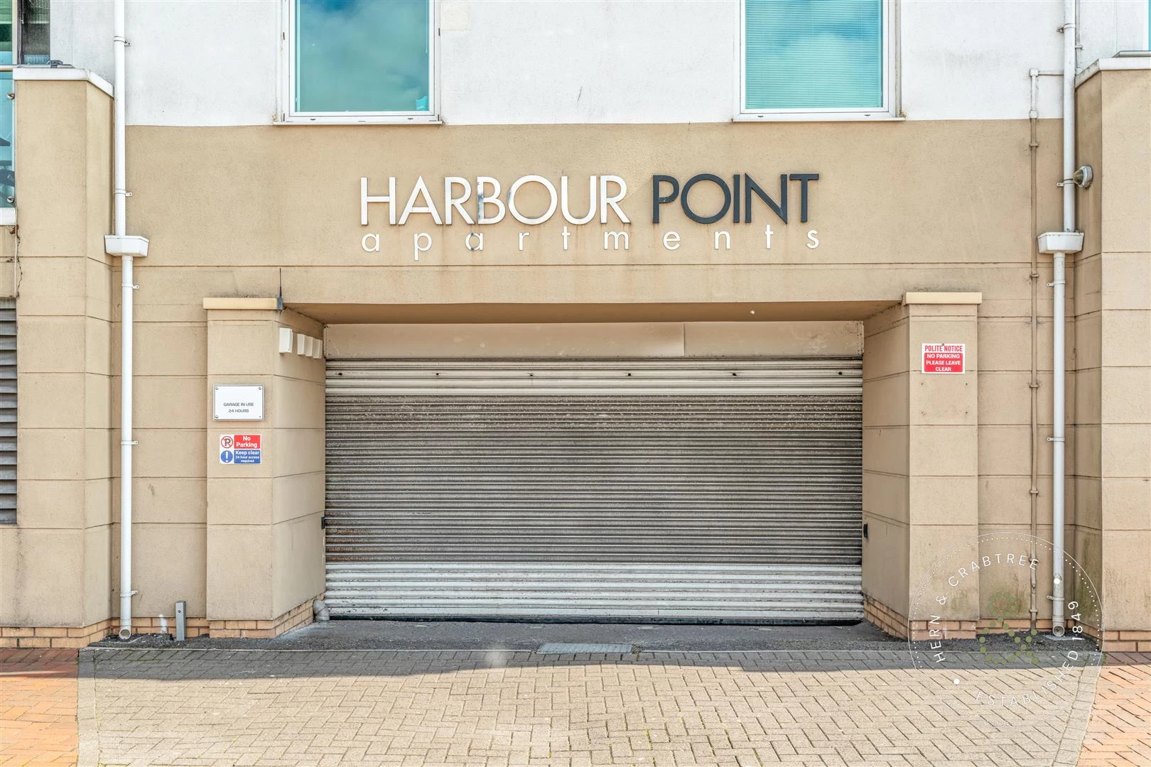 Harbour Point, Hern Crabtree (38).jpg