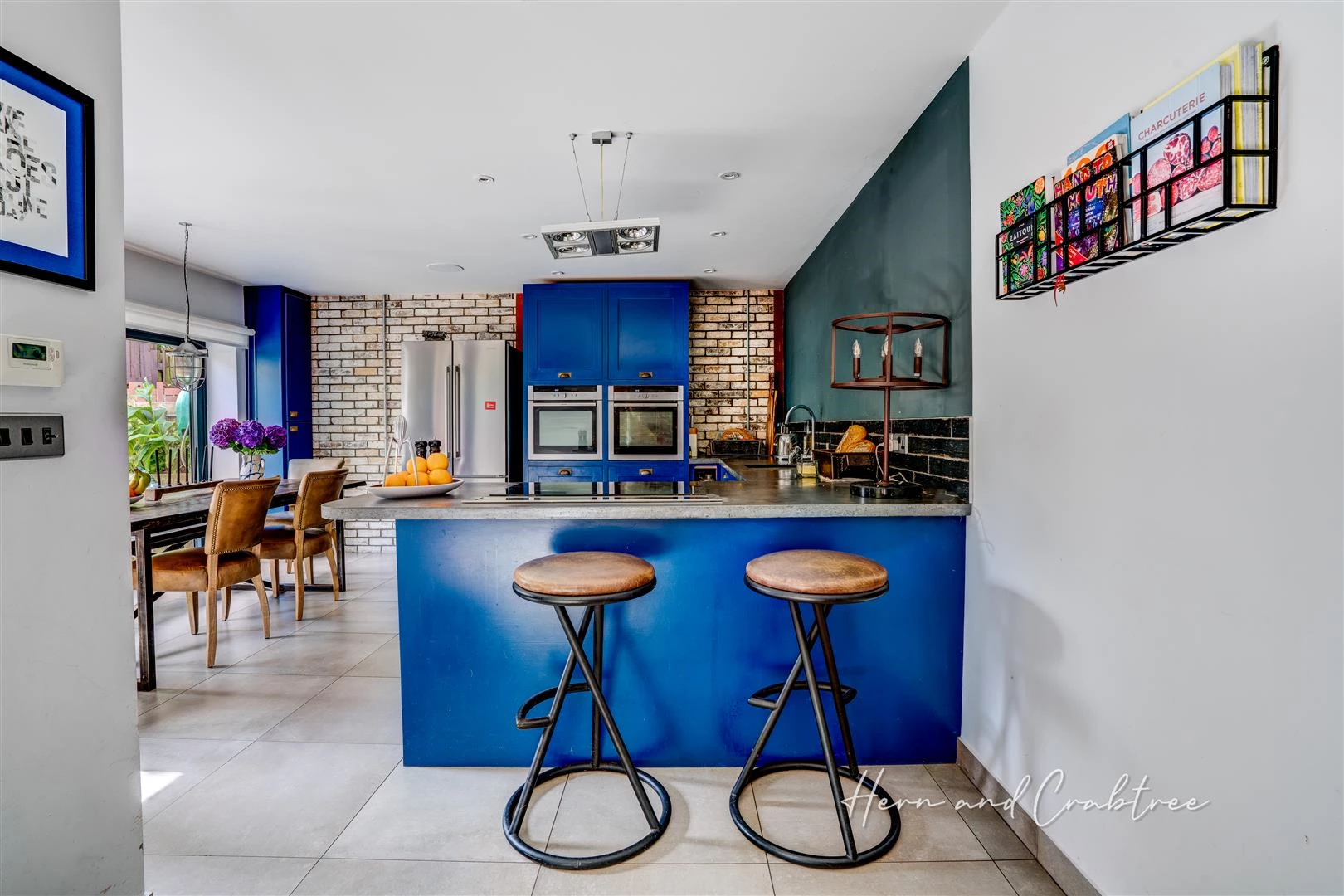 Wyndham Road, Pontcanna, HernCrabtree (2).jpg